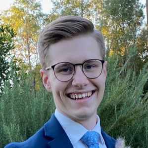 Meet your Posher, Elijah